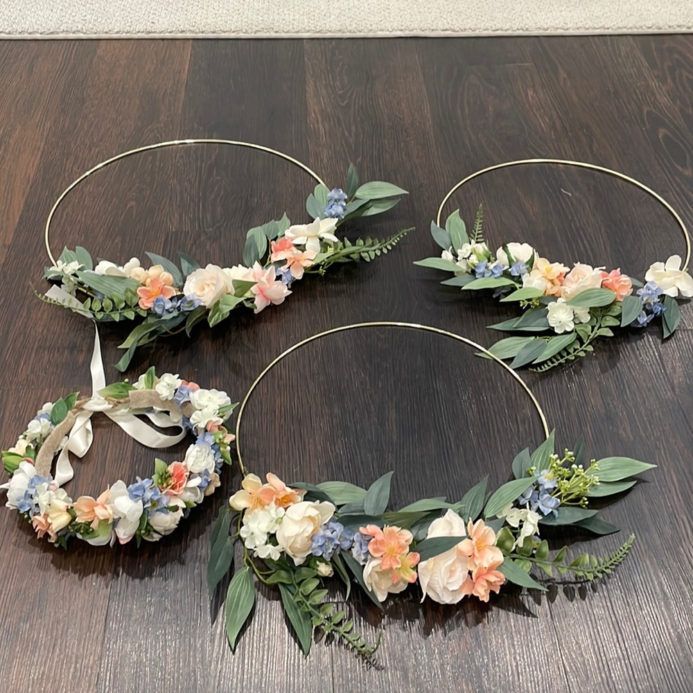 Mason and Harlow Floral Hoop Set with Matching Tieback Crown.